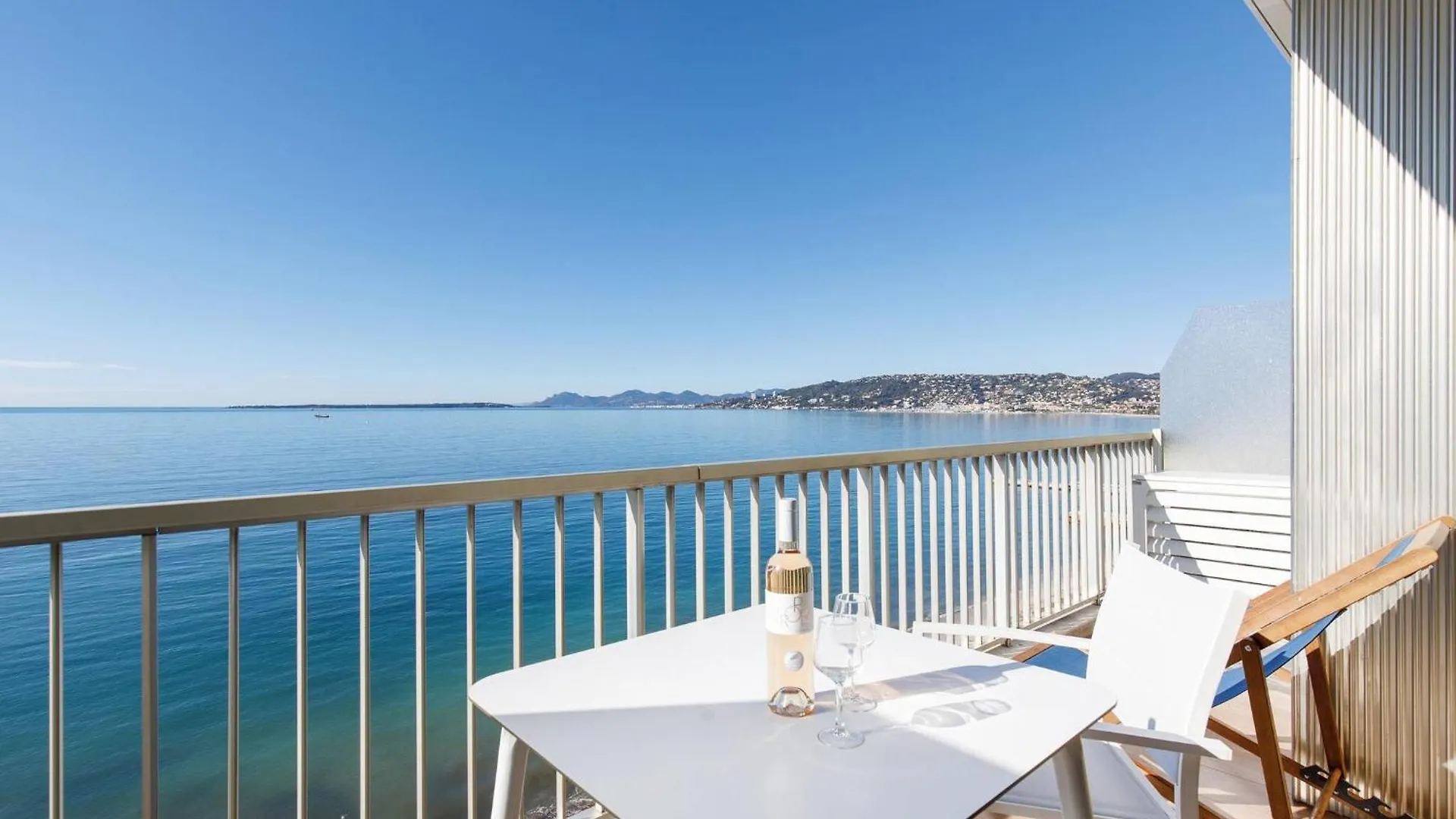 Juan Les Pins Suite Luxueuse Front De Mer Apartment Juan-les-Pins