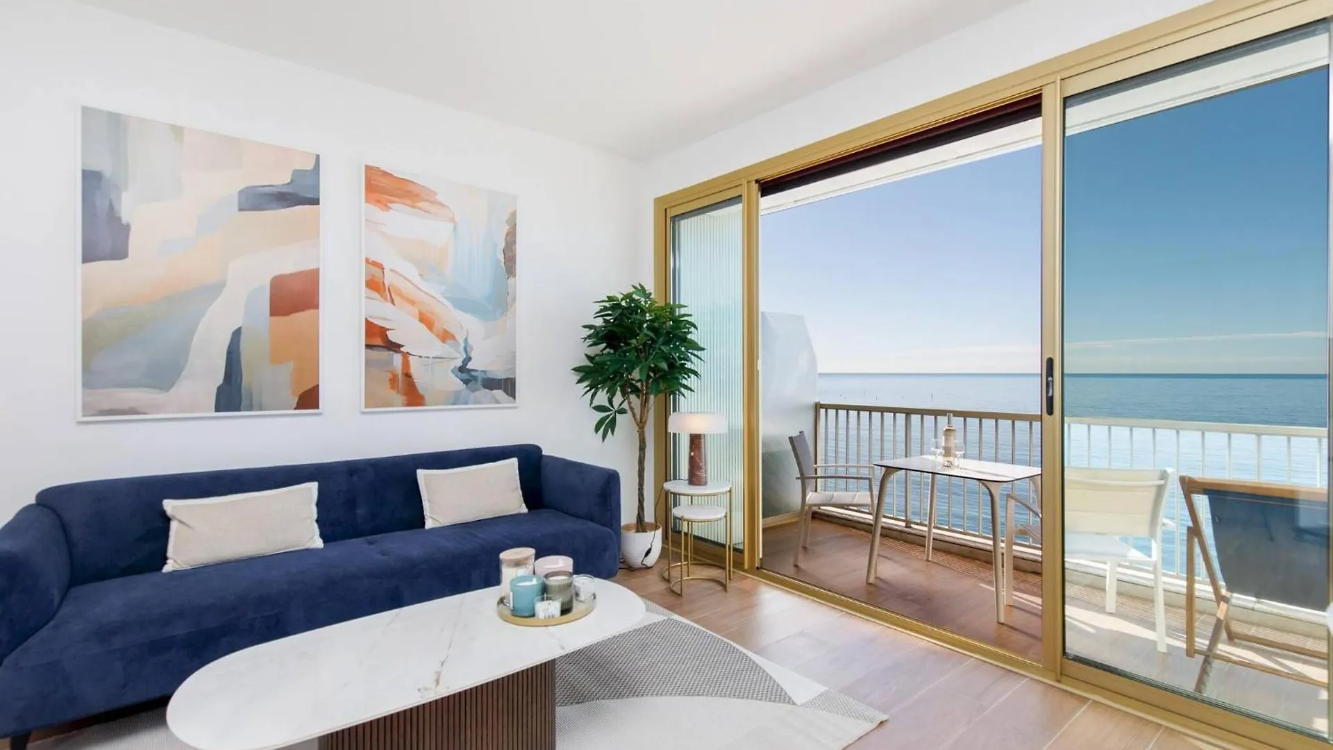 Juan Les Pins Suite Luxueuse Front De Mer Apartment Juan-les-Pins